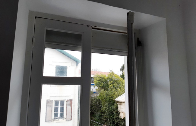 Renovación de ventanas y la fachada en Biarritz. Costa Vasca.