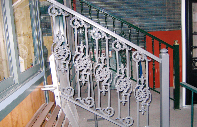  Aluminum railings