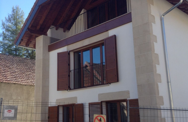 Rédaction du project et construction d’une maison de famille à Navarre