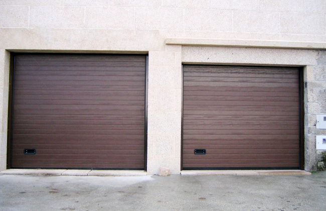  Portes de garage sectionnelles
