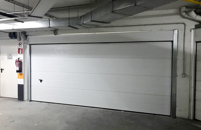  Portes de garage sectionnelles
