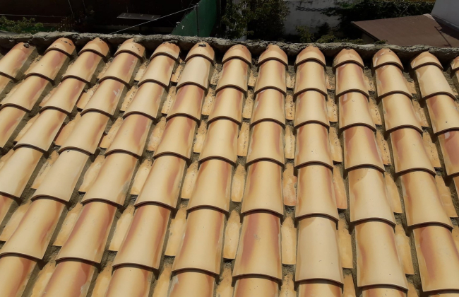 Roof restoration in Anglet. 